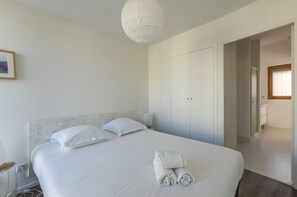2 bedrooms, iron/ironing board, free WiFi, bed sheets - Duplex En Aparté - Première conciergerie (Montpellier)