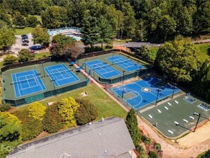 Sports court - Pet Friendly, Resort Amenities, Fire Pit - Wildwood Vista by Carolina Properties (Lake Lure)