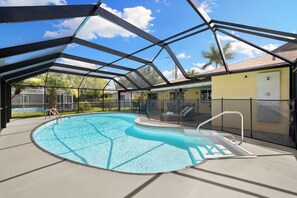 Beheizter Pool