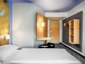 Allergikerbettwaren, kostenloses WLAN, Bettwäsche