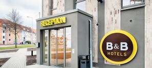 Exterior detail - B&B Hotel Rostock City-West (Rostock)