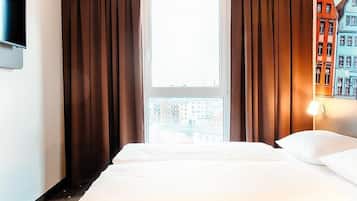 Doppelzimmer | Allergikerbettwaren, Schreibtisch, kostenloses WLAN, BettwÀsche