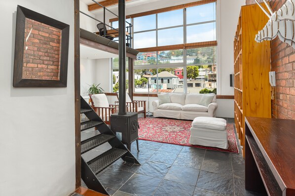 Signature Apartment | Living area - Westside Studios 311 (Cape Town)