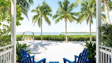 Room, Garden View | Beach/ocean view