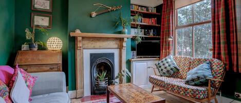 Télévision, chaßne hi-fi, espaces bureaux