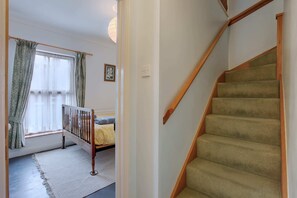 Interior - Super quirky pet friendly home with free parking (Norwich)