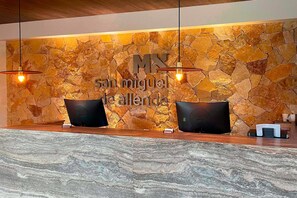 Lobby - Hotel MX más San Miguel de Allende (San Miguel de Allende)