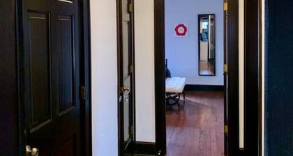 Tudor house stay-In Town Location!