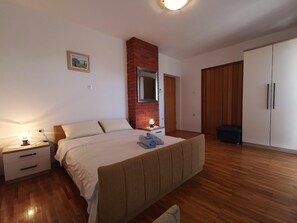 2 Schlafzimmer