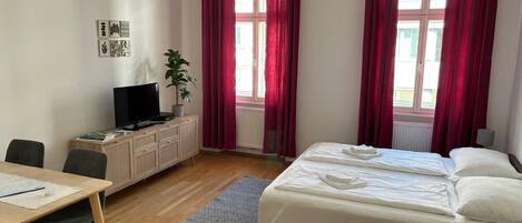 2 soveværelser, strygejern/strygebræt, Wi-Fi