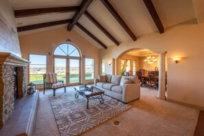 Smart TV, fireplace, offices