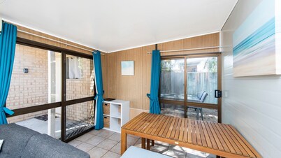 Family Bungalow- Unique, well renovated family friendly holiday cabin in Geographe Holiday Park