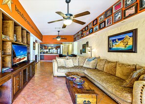 Smart TV, DVD player, books - Casa Deakins is Amazing & Best Location on The Marina (Cabo San Lucas)