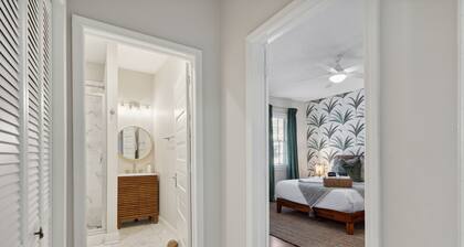 The Charleston Suites: The Charles Suite