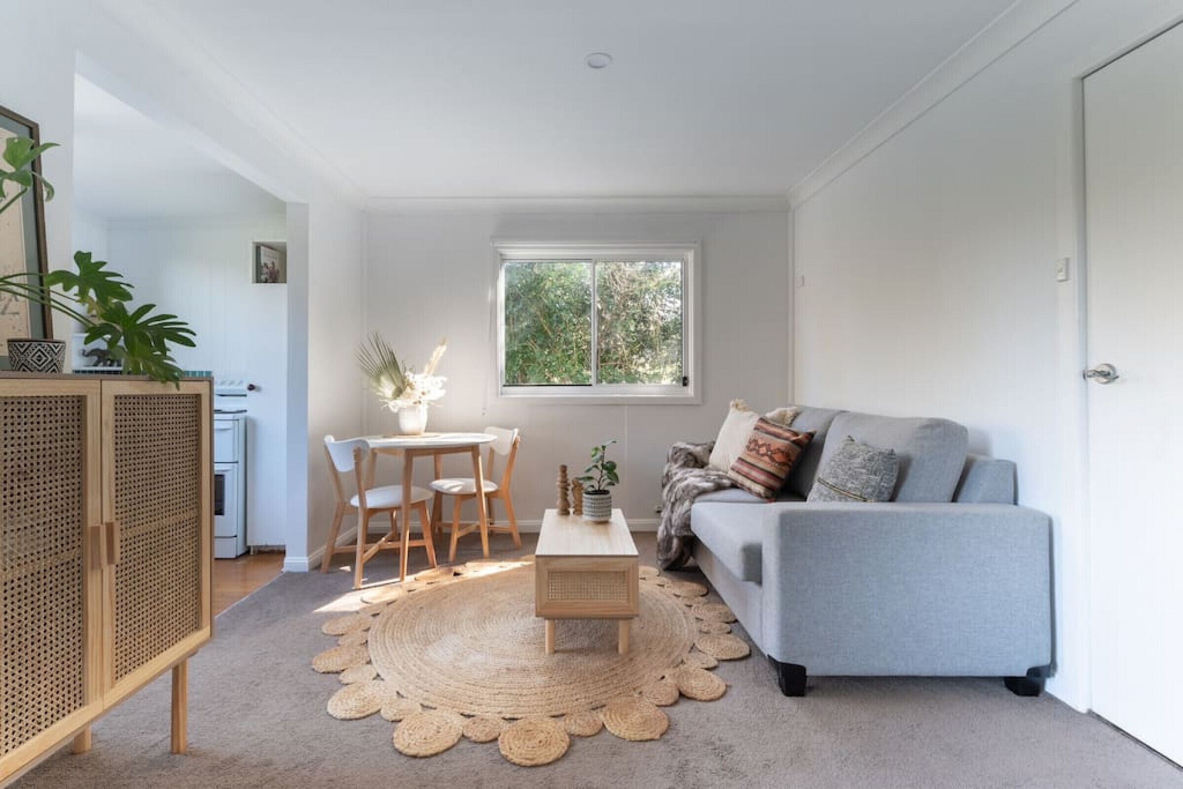 Spacious and Stylish Studio in Narrabeen — image 3