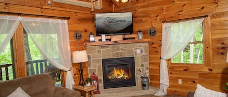 TV connectée, cheminée