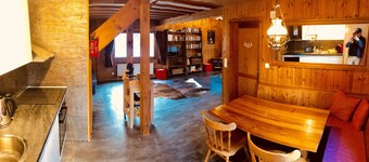 Beautiful large ski chalet in the mountains