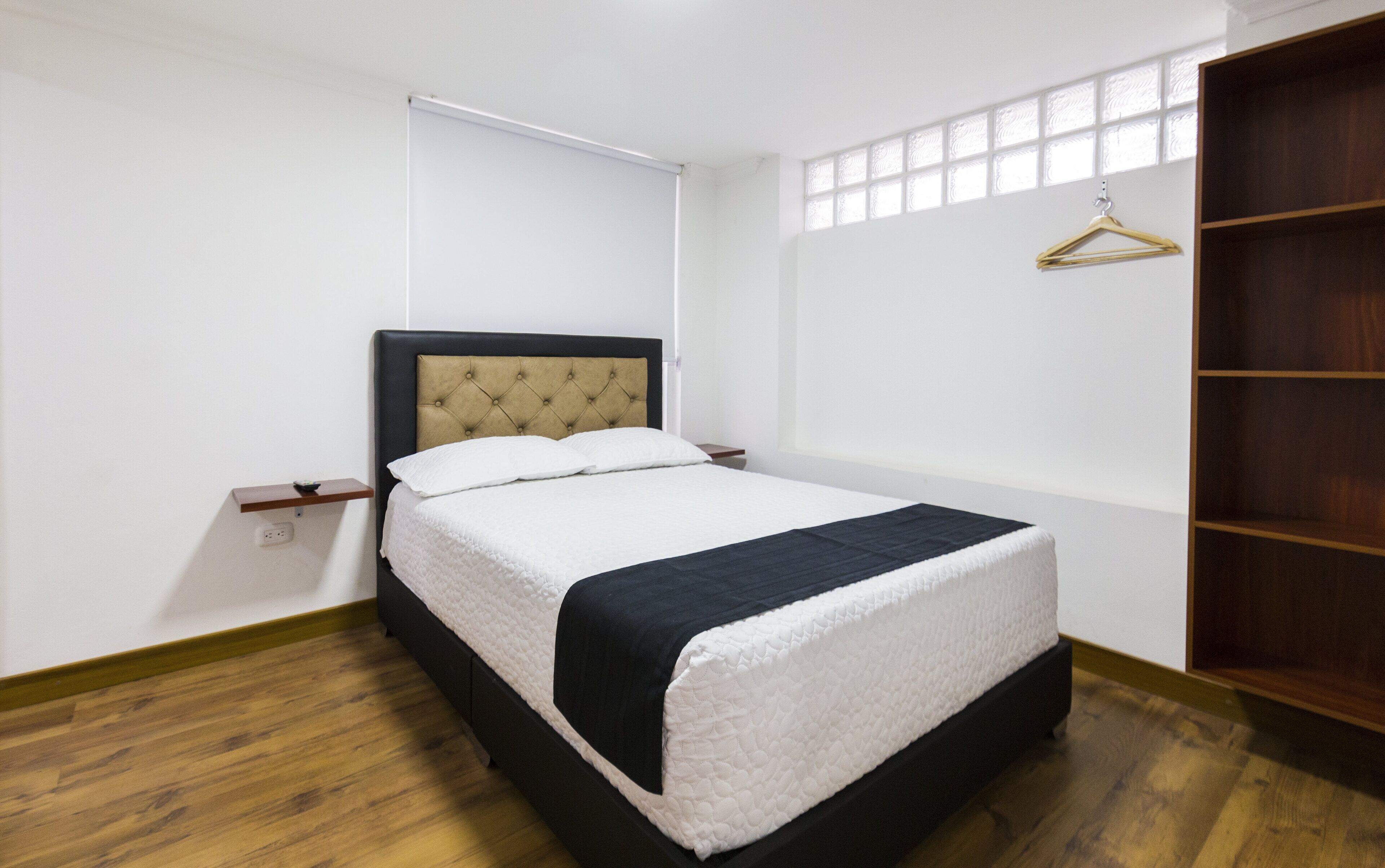 Wifi gratis y ropa de cama 