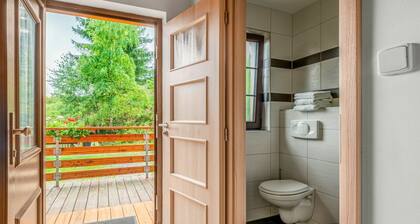 Stunning private villa for 4 people with WIFI, TV and patio