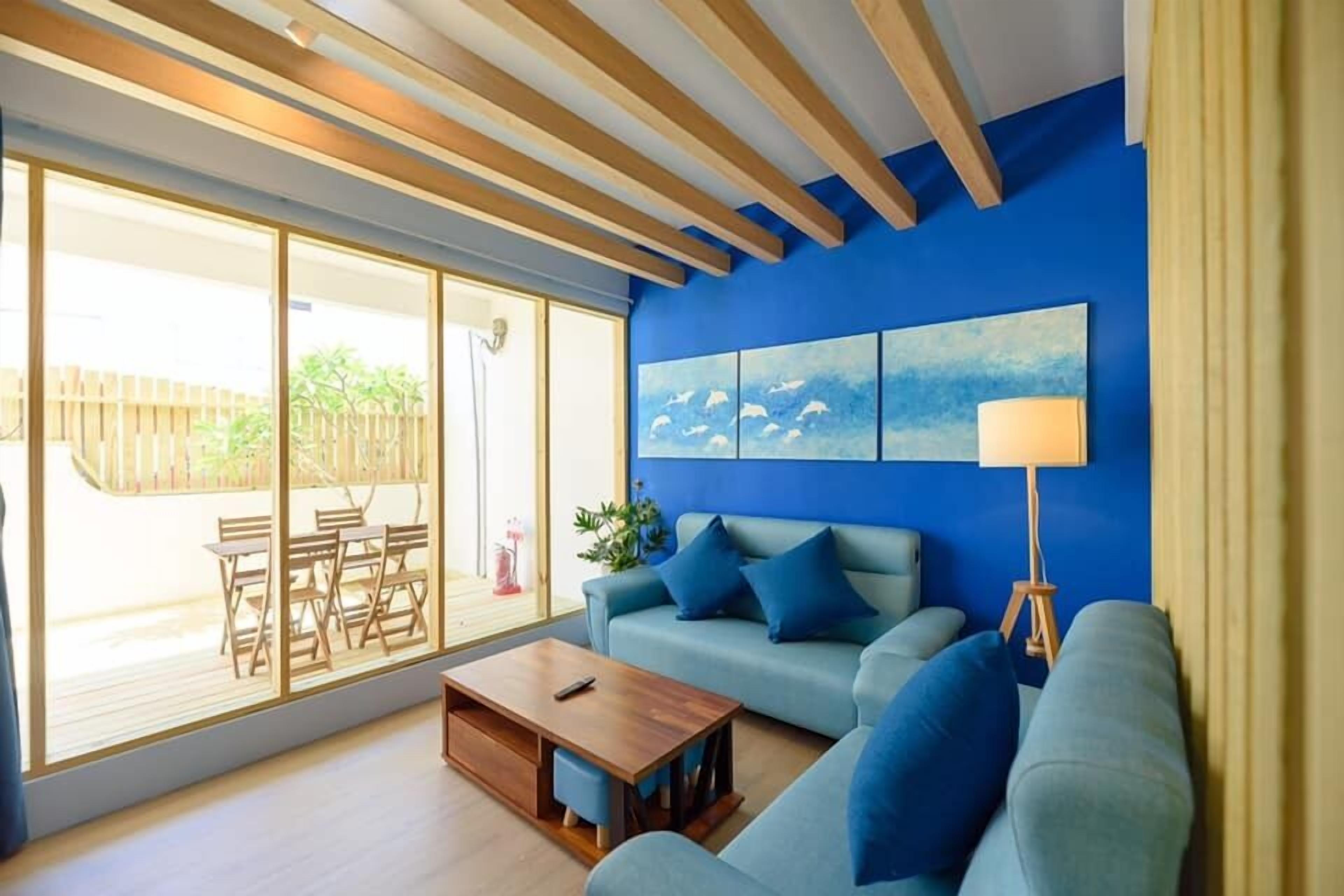 Deluxe Studio Suite | Free WiFi