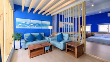 Deluxe Studio Suite | Free WiFi