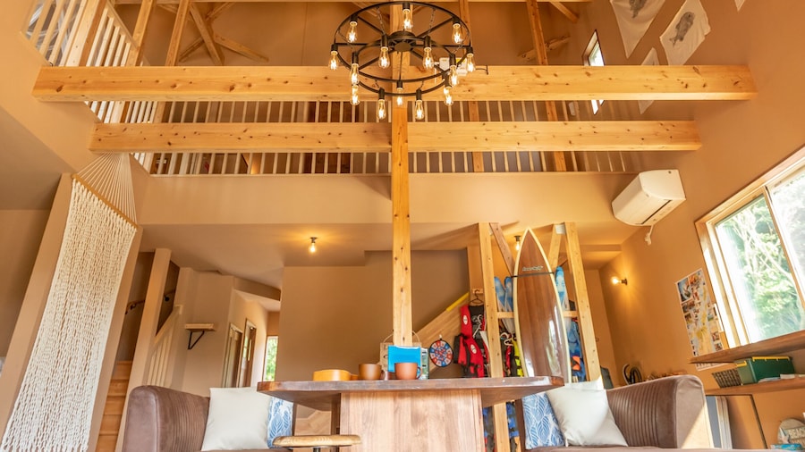 YOISAMA sunset beach house