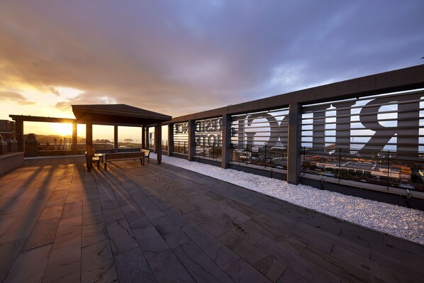 Rooftop terrace - Bridge residence hotel (Seogwipo)