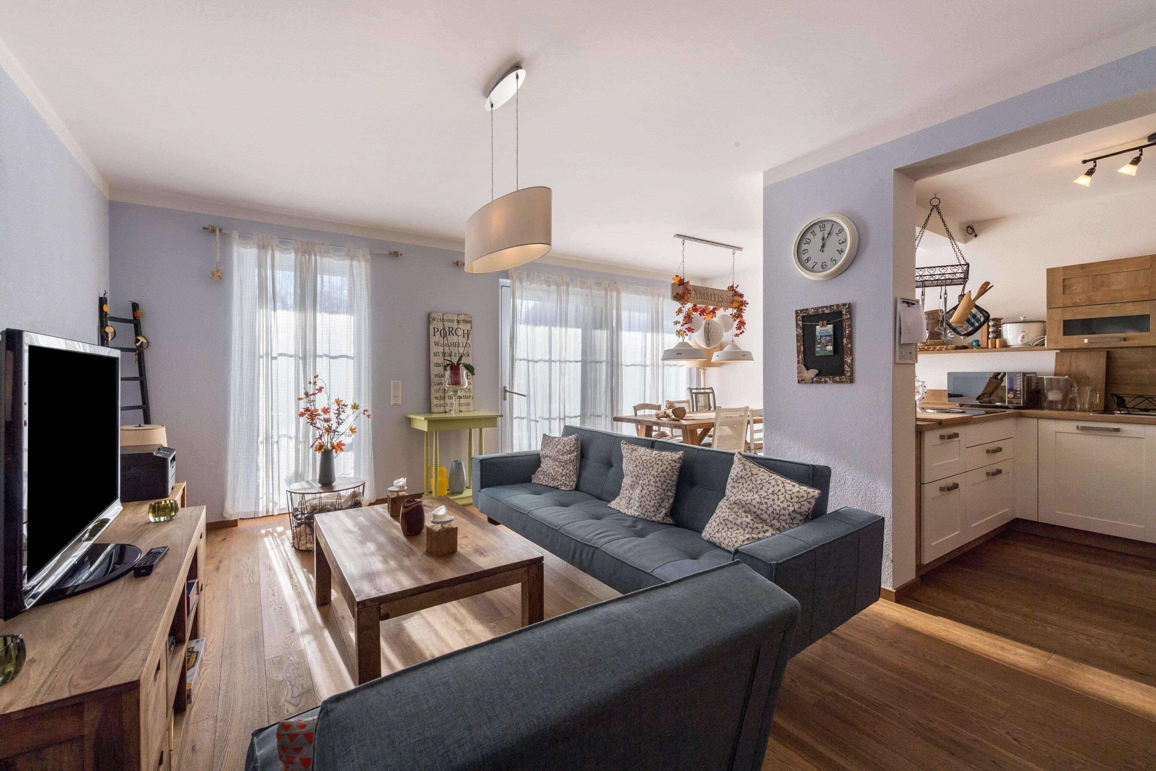 Fernseher, DVD-Player