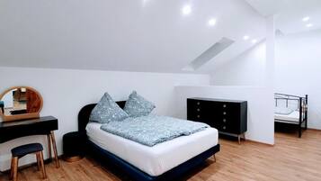 2 Schlafzimmer, Bügeleisen/Bügelbrett, kostenloses WLAN, Bettwäsche