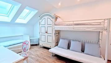 1 bedroom, iron/ironing board, free WiFi, bed sheets