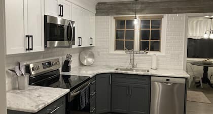 Modern farmhouse charm in the heart of Bethlehem