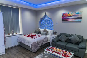 Interior - Aphrodite Suites Huddersfield (Huddersfield)