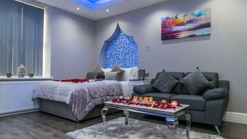 Phòng Suite Superior, có phòng tắm riêng (First Floor Front Flat) | Nội thất