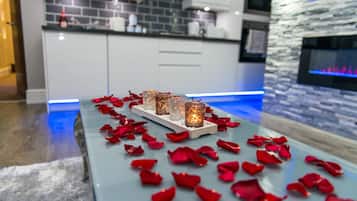 Phòng Suite Executive, có phòng tắm riêng (Ground Floor Flat) | 1 phòng ngủ