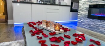 Aphrodite Suites Huddersfield