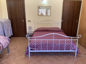 1 bedroom, iron/ironing board, Internet, bed sheets - Sole Mare E Relax per vacanze (Siculiana)