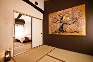 3 bedrooms, iron/ironing board, free WiFi, bed sheets - Yamagata Kyomachi Hatago Daitokuji (Kyoto)