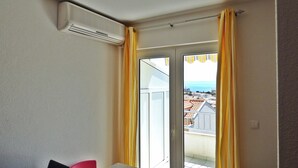 Interior - Apartment Studio with Sea view for 2-3 people (Baška Voda)