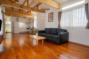 Villa, Non Smoking | 2 bedrooms, iron/ironing board, free WiFi, bed sheets