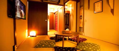 Ferienhaus, Nichtraucher | 4 Schlafzimmer, Bügeleisen/Bügelbrett, kostenloses WLAN, Bettwäsche