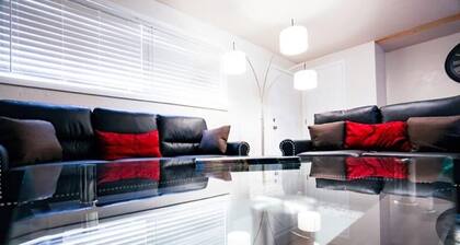 Apartment, Free Breakfast, Close by BYUI & Rexburg Temple