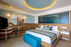 Premium bedding, in-room safe, desk, laptop workspace - Lyttos Mare (Hersonissos)