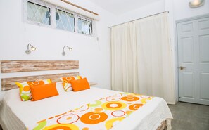 2 bedrooms, in-room safe, iron/ironing board, travel cot - Nautile: Lovely garden side apartment on Trou aux biches beach (trou aux biches, pamplemousses)