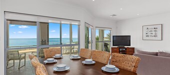 Percival Point ~ Port Willunga - Sweeping Pt. Willunga Sea Views