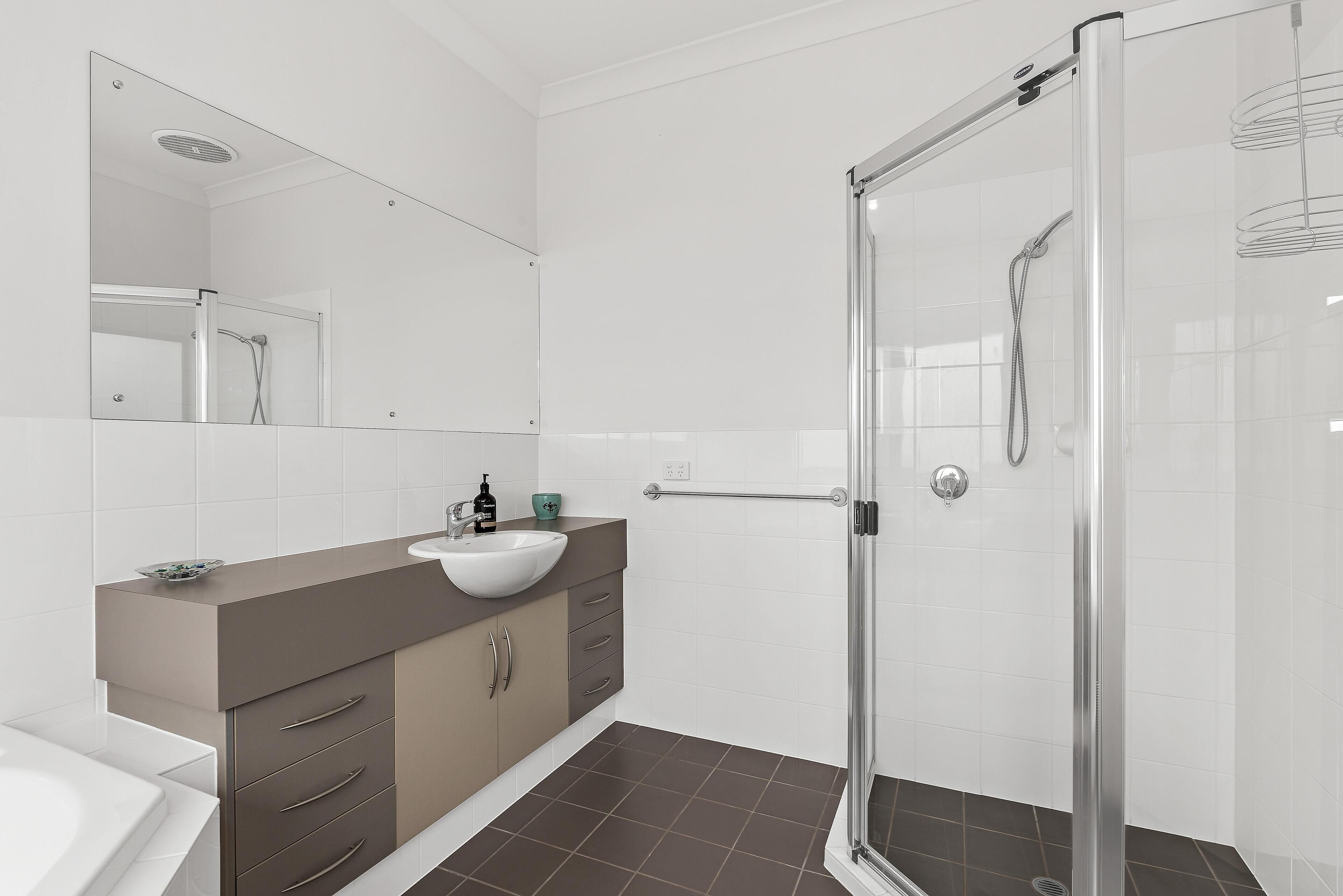 Percival Point ~ Port Willunga - Sweeping Pt. Willunga Sea Views — image 19