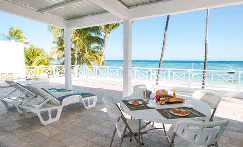 Etoile de Mer: Amazing 180 degrees seaview apartment 