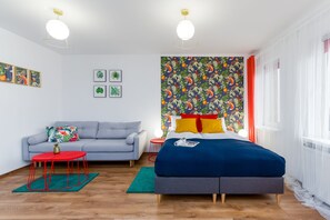 Studiosviitti | Yksilöllisesti sisustettu, yksilöllisesti kalustettu