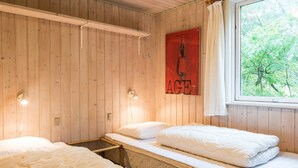 3 bedrooms, individually furnished, bed sheets