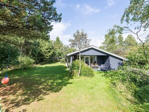 Exterior - 5 Person Holiday Home on a Holiday Park in Nørre Nebel (Norre Nebel)