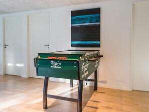 House | Games room - 5 Star Holiday Home in Henne (Henne)